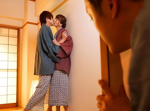 Lâu ngày gặp lại cô bạn thân thời thơ ấu